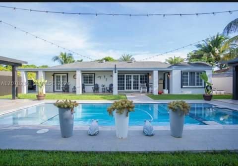 15420 SW 156th Ter, Miami FL - photo 18 of 32