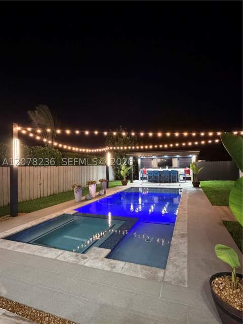 15420 SW 156th Ter, Miami FL - photo 24 of 32