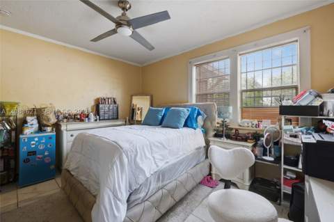 84 NW 47th St, Miami FL - photo 14 of 37