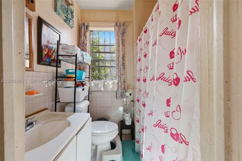 84 NW 47th St, Miami FL - photo 7 of 37