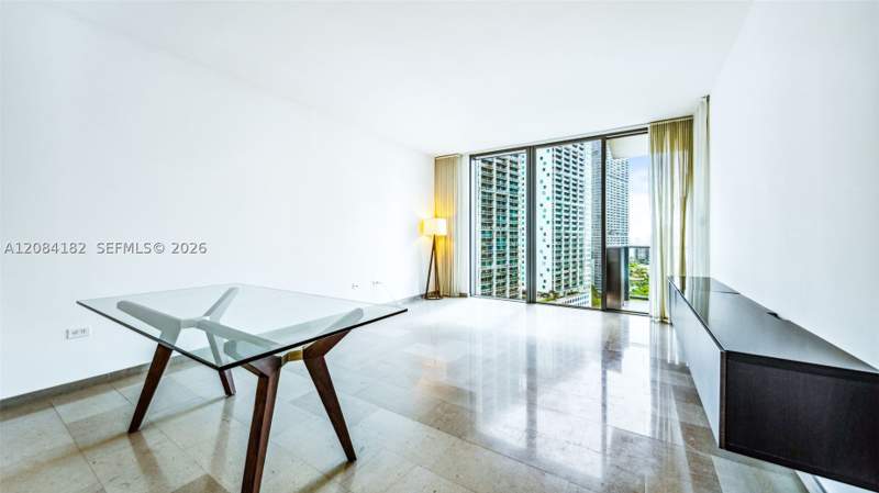 1 bedroom Condominium at 68 SE 6th St 1605, Reach Condo, Miami — photo 3