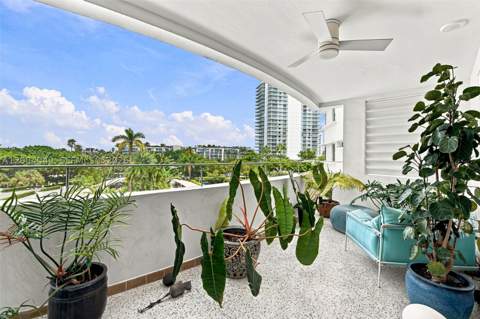 16 Island Ave 4E, Miami Beach FL - photo 10 of 17