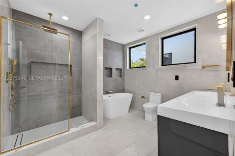 11 NE 51 A, Miami FL - photo 20 of 39