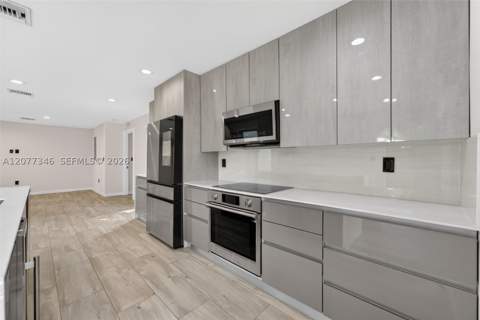 11 NE 51 A, Miami FL - photo 8 of 39
