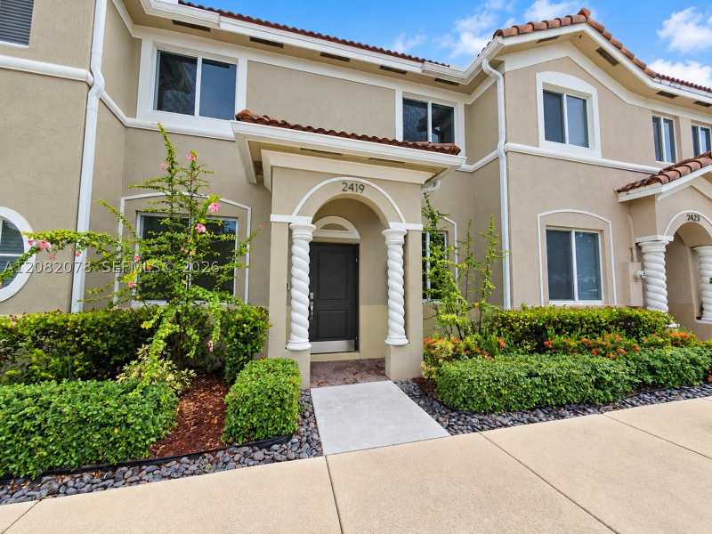3 bedroom Townhouse at 2419 SE 11th St, Towns At Seascape, Homestead — photo 1
