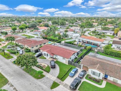 2211 SW 98th Pl, Miami FL - photo 15 of 68