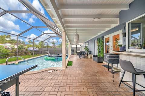 2211 SW 98th Pl, Miami FL - photo 23 of 68