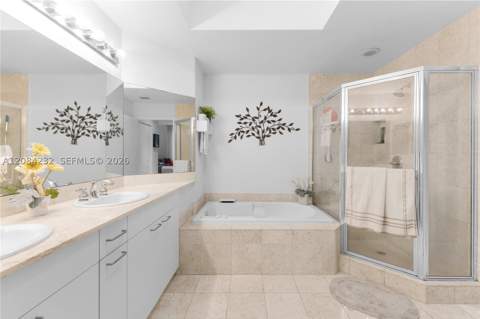 21055 Yacht Club Dr 207, Aventura FL - photo 18 of 23