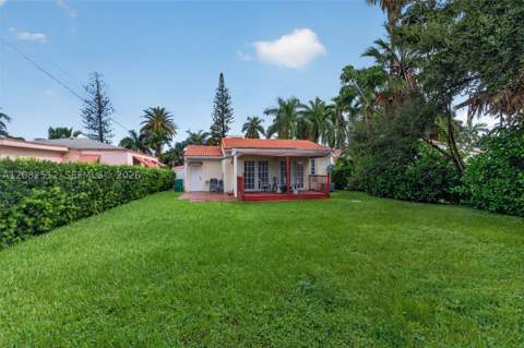 1590 NE 110th St, Miami FL - photo 24 of 39