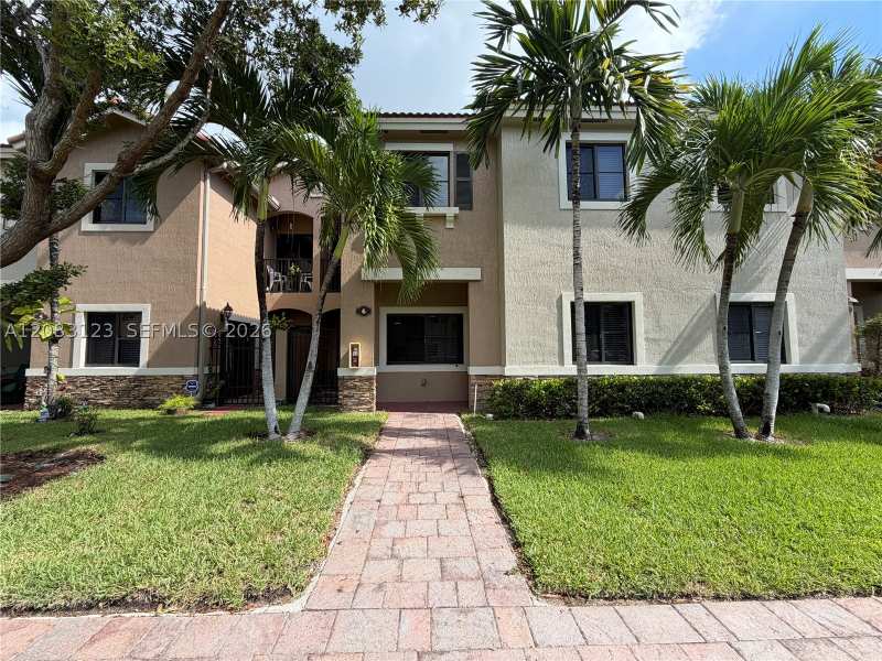 3 bedroom Villa at 22411 SW 88th Pl 6-26, The Courts At Bayshore I, Cutler Bay — photo 1