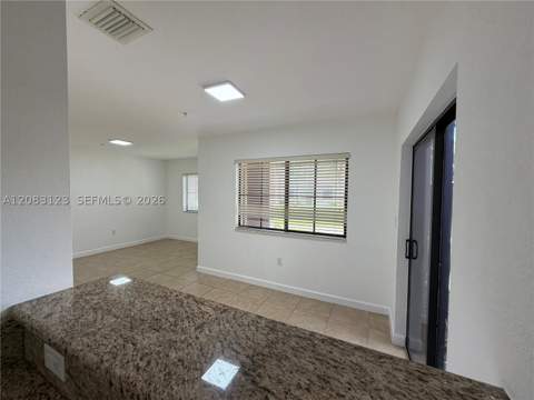 22411 SW 88th Pl 6-26, Cutler Bay FL - photo 10 of 34
