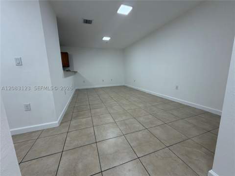 22411 SW 88th Pl 6-26, Cutler Bay FL - photo 17 of 34