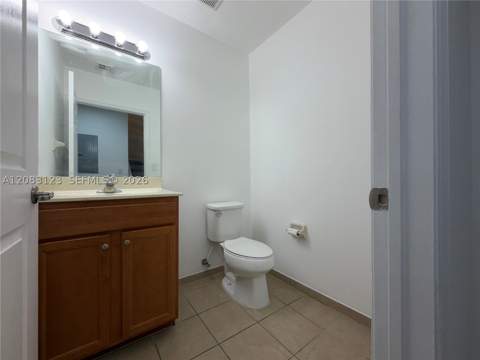 22411 SW 88th Pl 6-26, Cutler Bay FL - photo 18 of 34