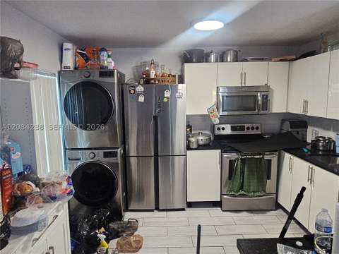 12145 NE 11th Ct, North Miami FL - photo 8 of 21