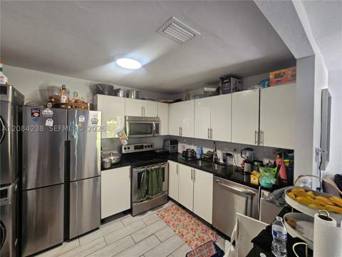 12145 NE 11th Ct, North Miami FL - photo 9 of 21