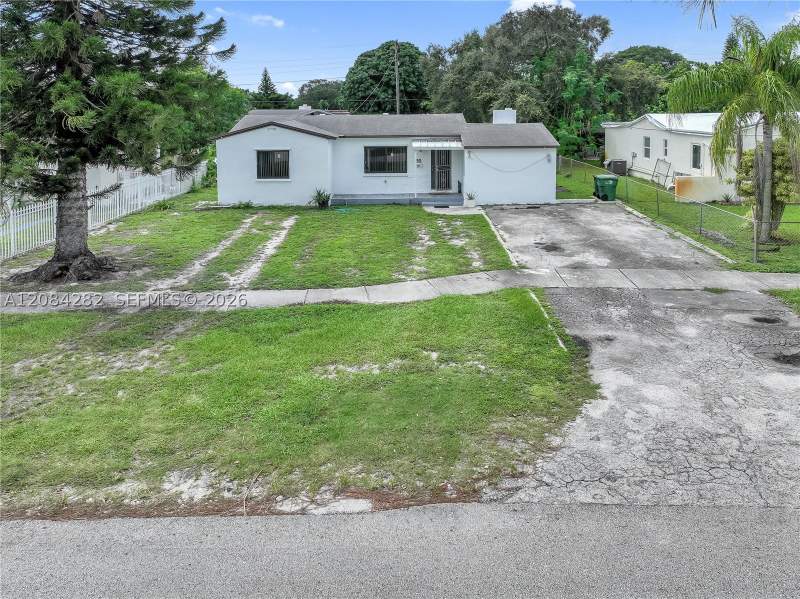 3 bedroom SingleFamilyResidence at 1146 Jann Ave, Plat No 1 Opa Locka, Opa Locka — photo 2