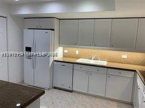 2 bedroom Condominium at 8855 Collins Ave 5B, Champlain Towers East Con, Surfside — photo 4