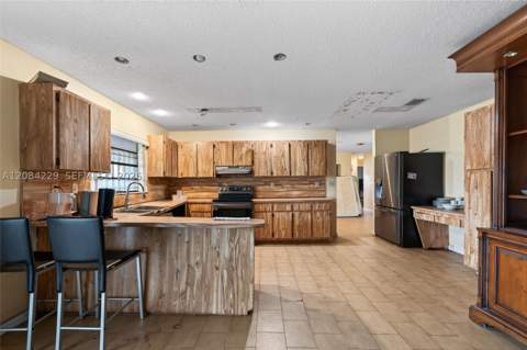 13217 SW 44th Ln, Miami FL - photo 11 of 29