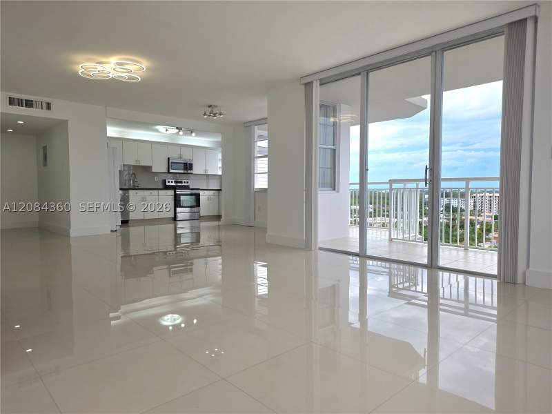 2 bedroom Condominium at 18051 Biscayne Blvd 1204, Del Prado Marina, Aventura — photo 4