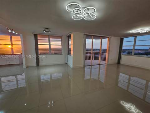 18051 Biscayne Blvd 1204, Aventura FL - photo 6 of 59