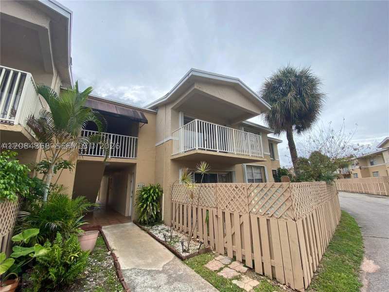 2 bedroom Condominium at 4154 NW 79th Ave 2C, Doral Gardens Condo, Doral — photo 1