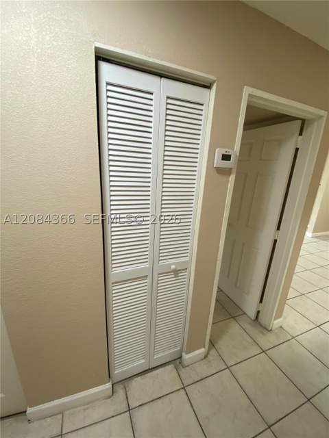 4154 NW 79th Ave 2C, Doral FL - photo 16 of 36