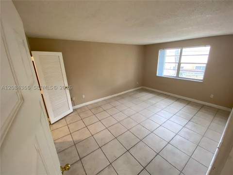 4154 NW 79th Ave 2C, Doral FL - photo 23 of 36