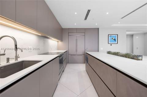 21050 Point Pl 902, Aventura FL - photo 13 of 54