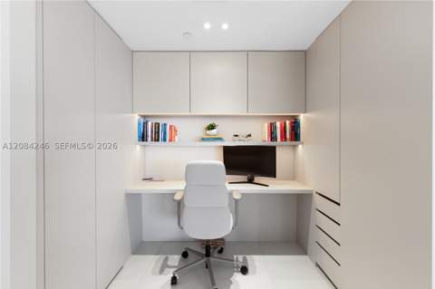 21050 Point Pl 902, Aventura FL - photo 17 of 54