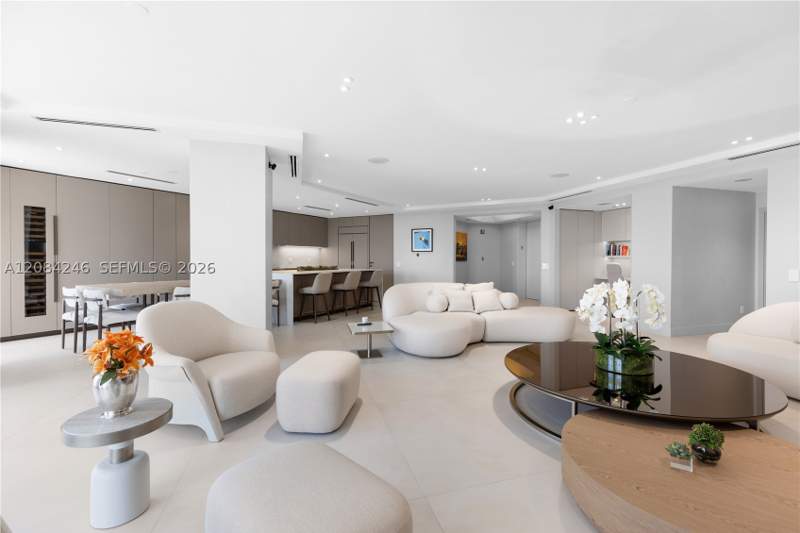 3 bedroom Condominium at 21050 Point Pl 902, Atlantic III At The Point, Aventura — photo 2