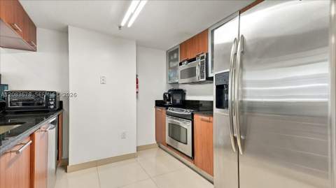 1800 N Bayshore Dr 612, Miami FL - photo 11 of 15