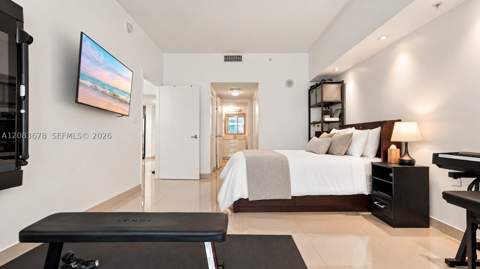 1800 N Bayshore Dr 612, Miami FL - photo 16 of 31