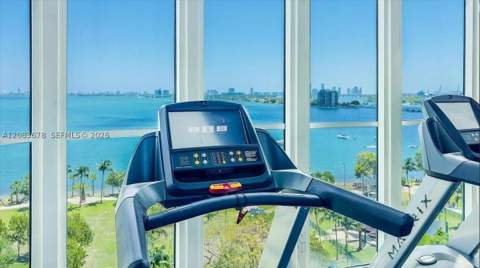 1800 N Bayshore Dr 612, Miami FL - photo 24 of 31