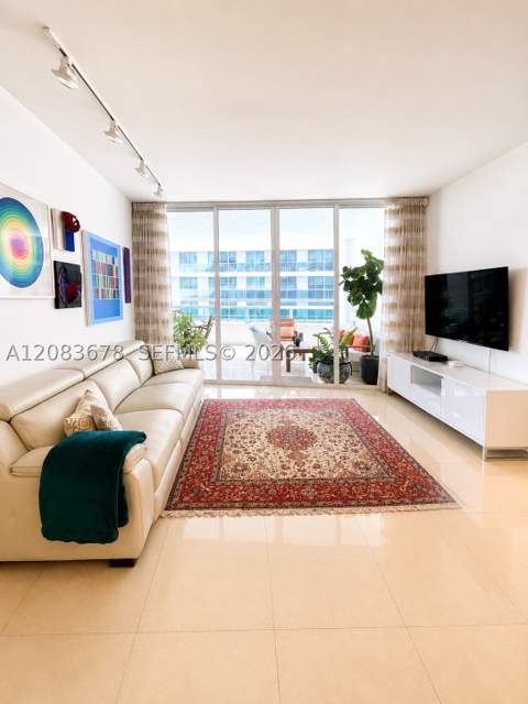 1800 N Bayshore Dr 612, Miami FL - photo 6 of 15