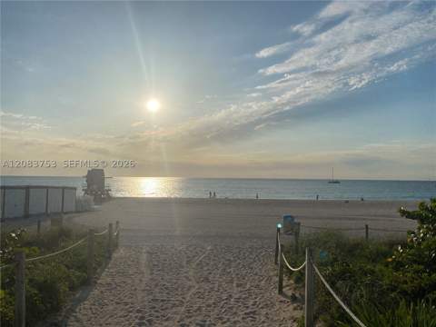 65 Washington Ave 26, Miami Beach FL - photo 15 of 17
