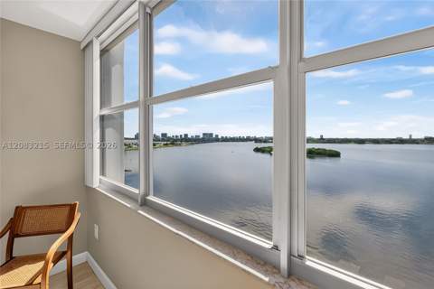 11930 N Bayshore Dr 1405, North Miami FL - photo 11 of 60