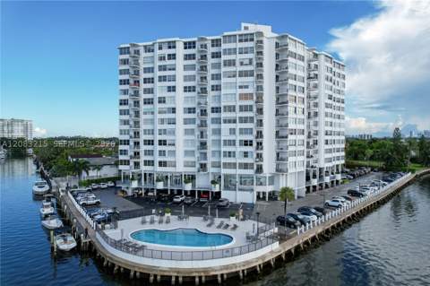 11930 N Bayshore Dr 1405, North Miami FL - photo 16 of 60