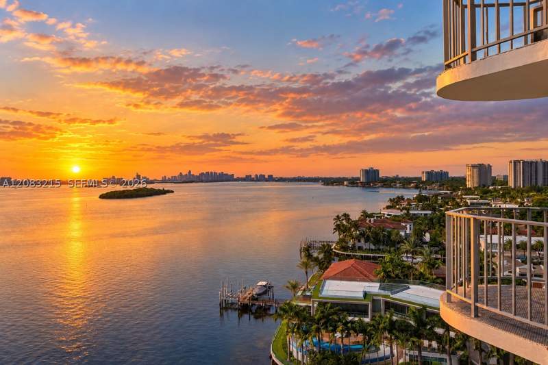 1 bedroom Condominium at 11930 N Bayshore Dr 1405, Majorca Towers Condo, North Miami — photo 5
