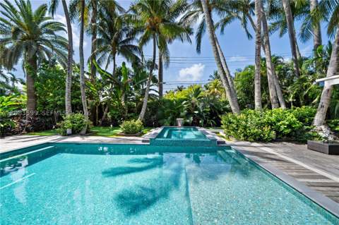 238 E San Marino Dr, Miami Beach FL - photo 24 of 41
