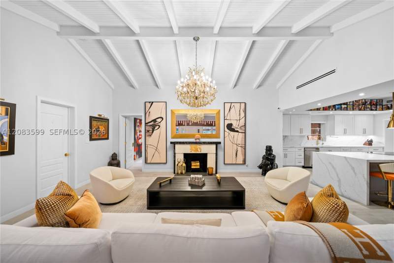 3 bedroom SingleFamilyResidence at 238 E San Marino Dr, San Marino Island, Miami Beach — photo 4