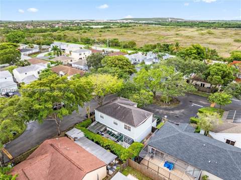 22316 SW 99th Ave, Cutler Bay FL - photo 8 of 29
