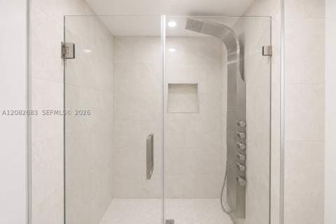 2750 NE 183rd St Ph05, Aventura FL - photo 15 of 21