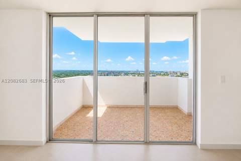 2750 NE 183rd St Ph05, Aventura FL - photo 16 of 21