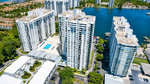 2750 NE 183rd St Ph05, Aventura FL - photo 19 of 21