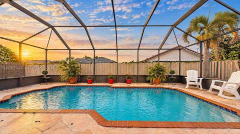 18201 SW 144th Ct, Miami FL - photo 12 of 37