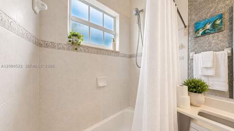 18201 SW 144th Ct, Miami FL - photo 18 of 37