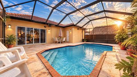 18201 SW 144th Ct, Miami FL - photo 8 of 37