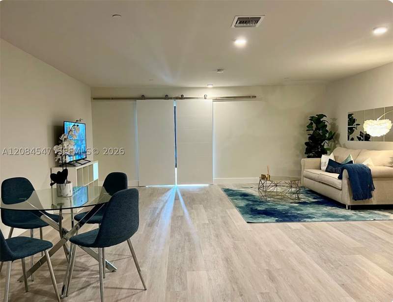 1 bedroom Condominium at 19380 NE 26th Ave 205, Riverwood, Miami — photo 4