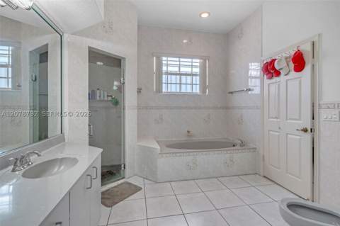 9053 NW 146th Ter, Miami Lakes FL - photo 16 of 30