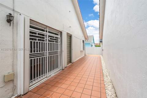 9053 NW 146th Ter, Miami Lakes FL - photo 24 of 30